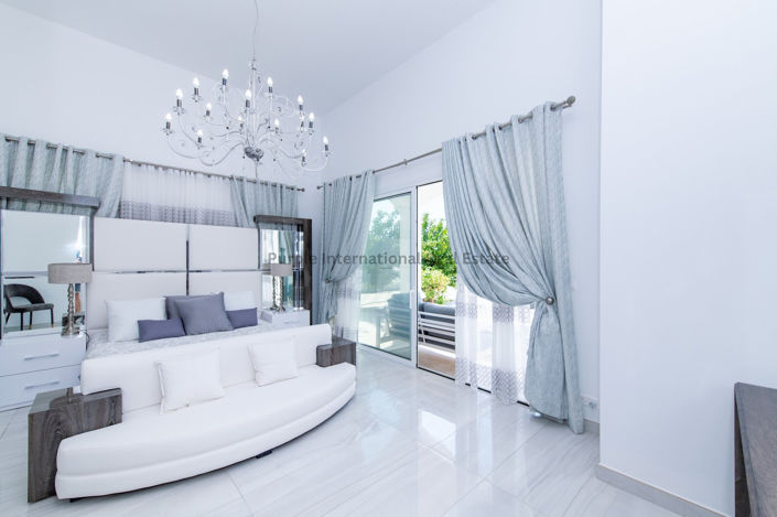 Image No.33-4 Bed Villa for sale