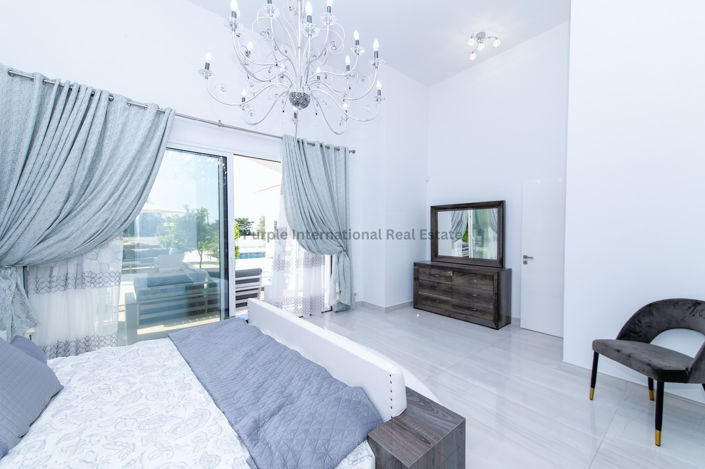 Image No.35-4 Bed Villa for sale