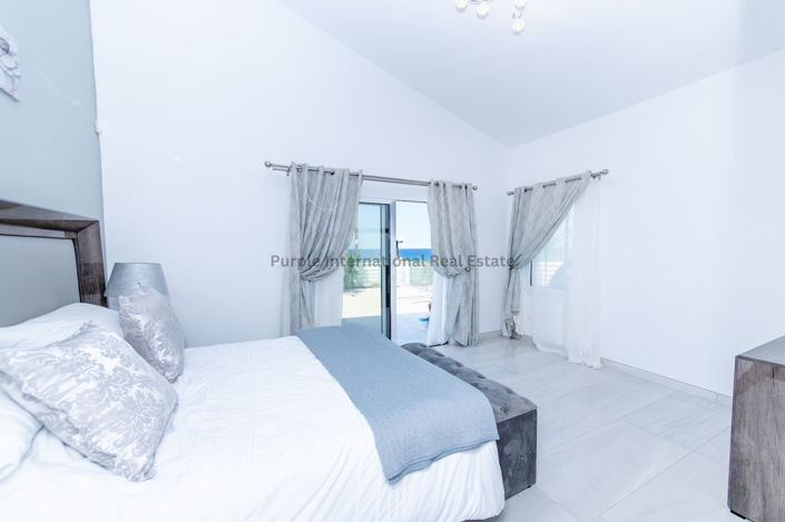 Image No.37-4 Bed Villa for sale