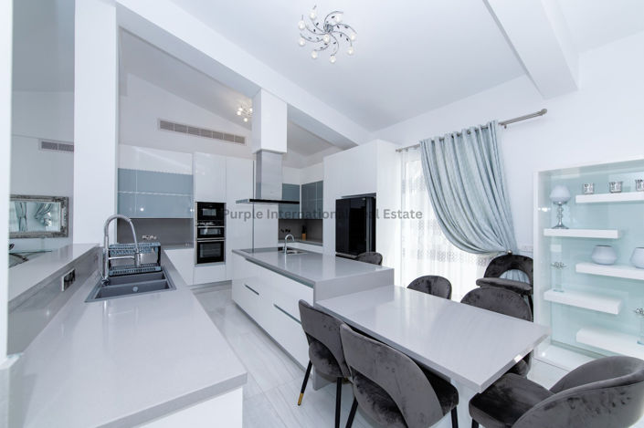 Image No.5-4 Bed Villa for sale