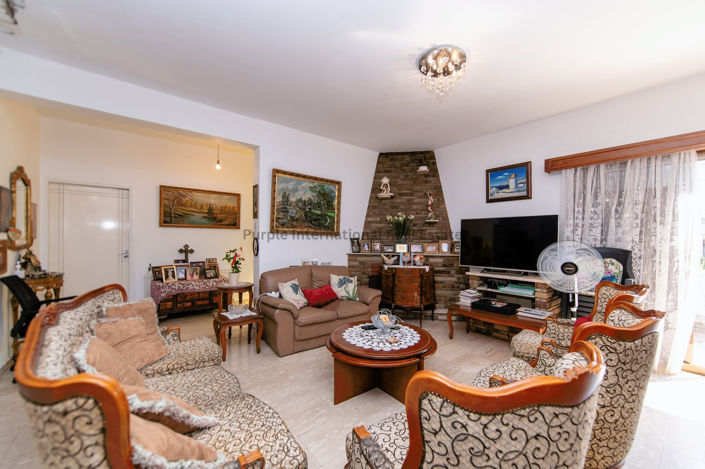 Image No.3-7 Bed Villa for sale