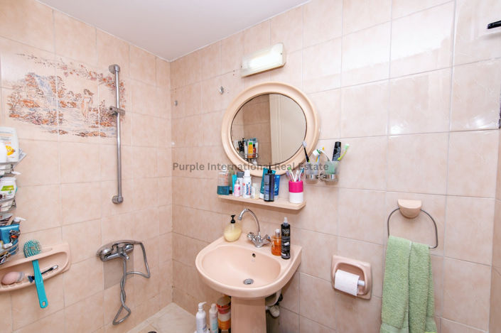 Image No.8-7 Bed Villa for sale