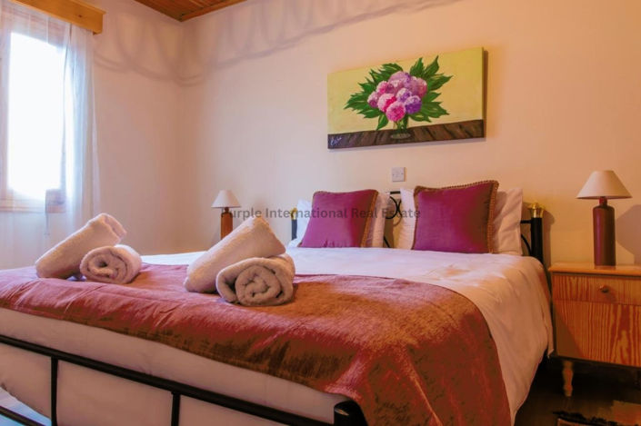 Image No.25-3 Bed Villa for sale