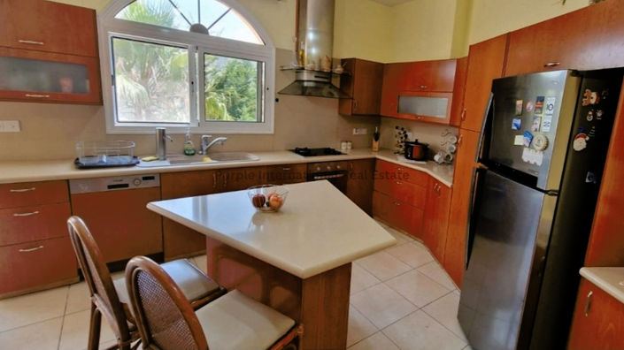 Image No.5-6 Bed Villa for sale