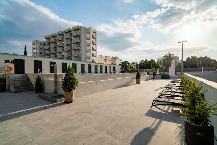 Image No.37-3 Bed Apartment for sale