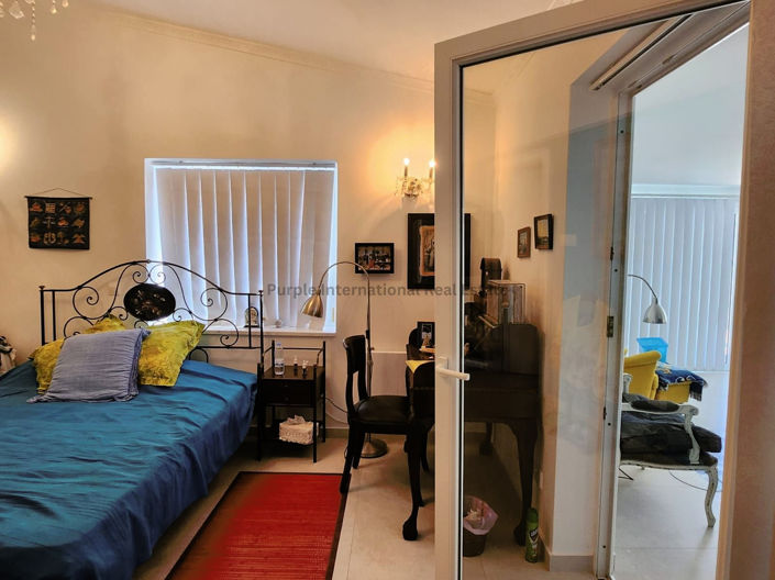 Image No.20-4 Bed Bungalow for sale