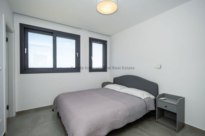 Image No.15-4 Bed Villa for sale