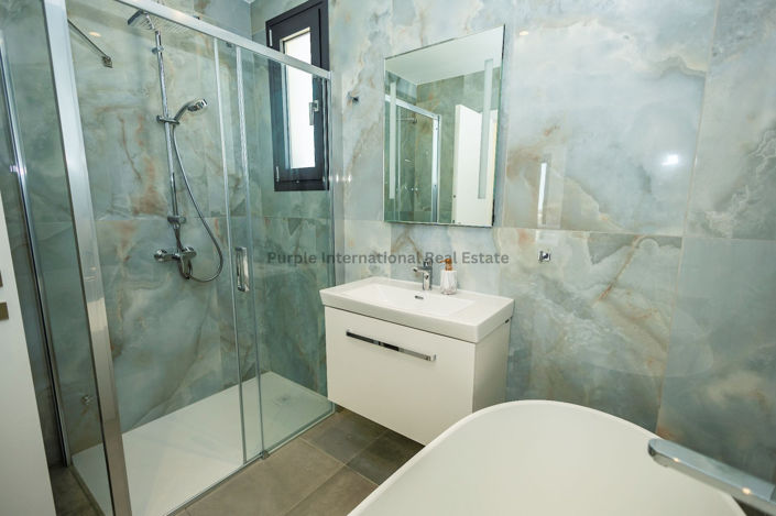 Image No.22-4 Bed Villa for sale