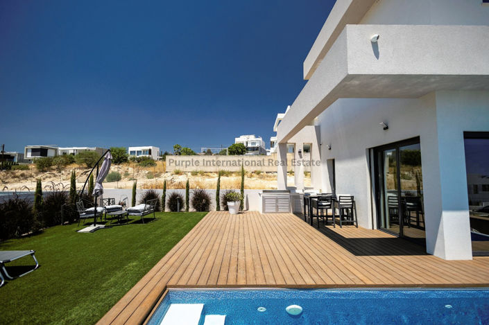 Image No.47-4 Bed Villa for sale