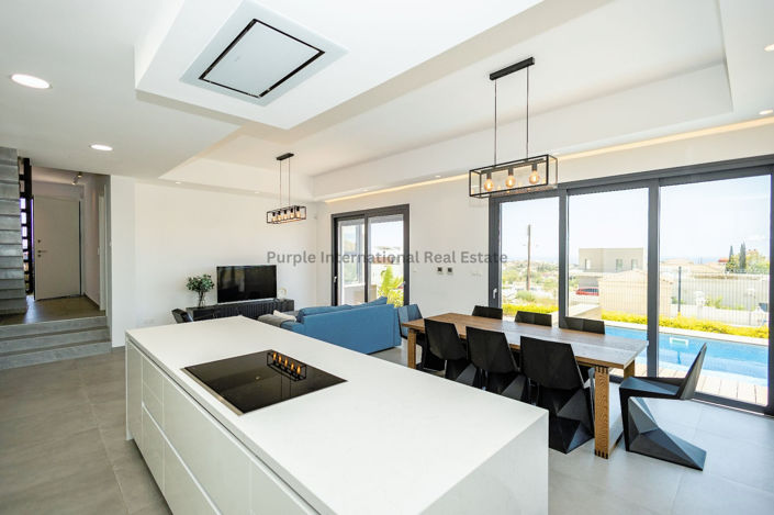 Image No.5-4 Bed Villa for sale