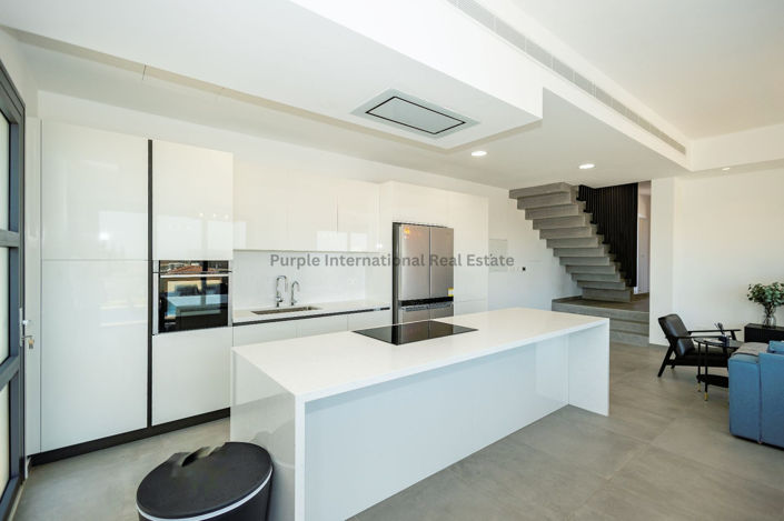 Image No.6-4 Bed Villa for sale