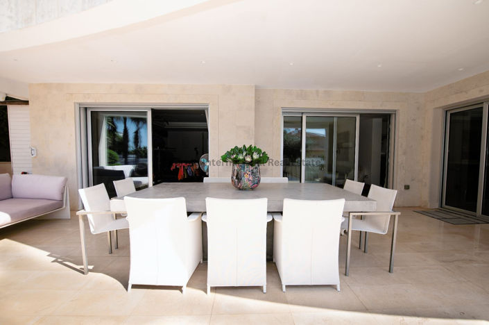 Image No.14-5 Bed Villa for sale