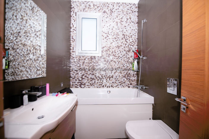 Image No.25-5 Bed Villa for sale