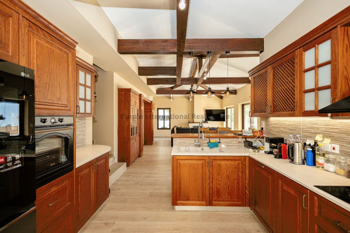 Image No.3-5 Bed Villa for sale