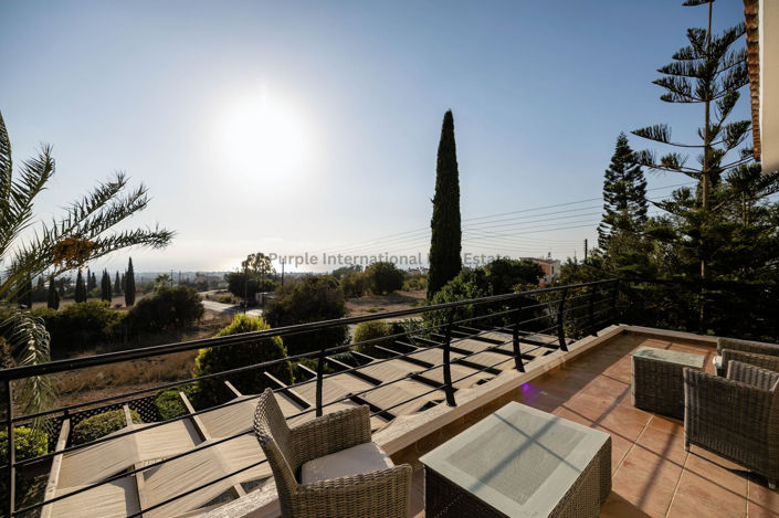 Image No.43-3 Bed Villa for sale