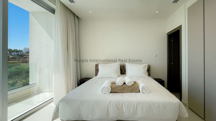 Image No.11-3 Bed Villa for sale