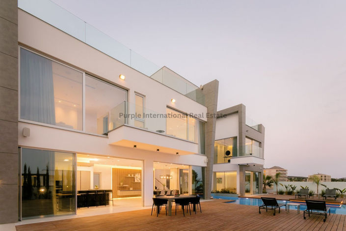 Image No.36-3 Bed Villa for sale