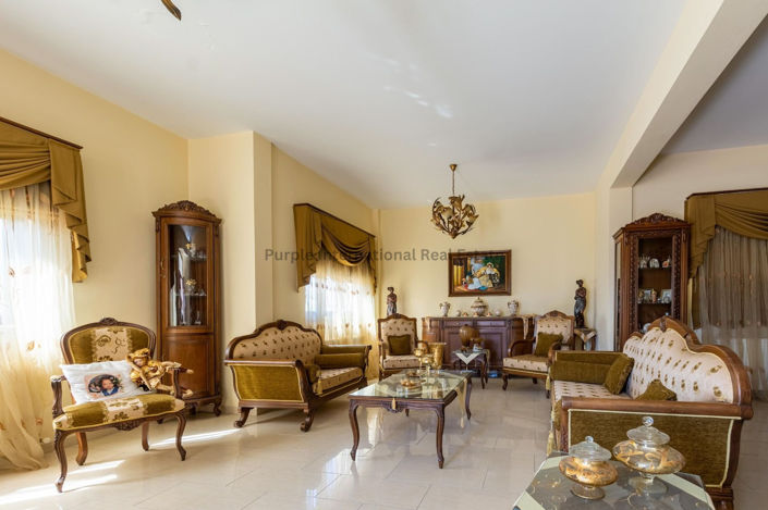 Image No.15-3 Bed House for sale