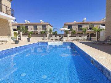 1 - Liopetri, Townhouse