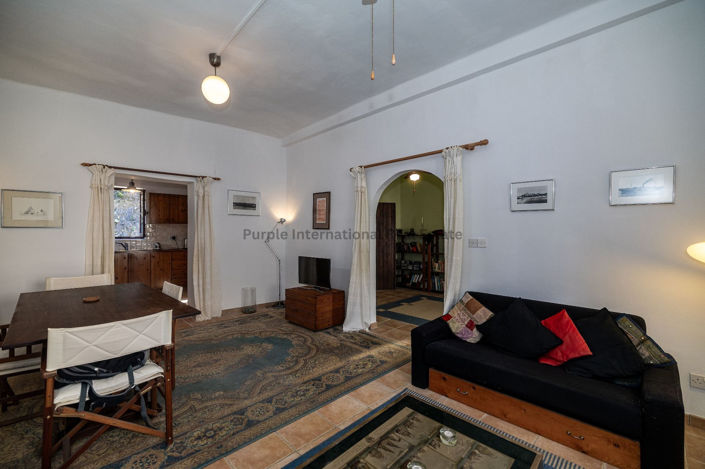 Image No.13-2 Bed House for sale