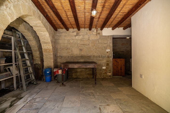 Image No.31-2 Bed House for sale