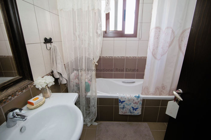 Image No.21-3 Bed Villa for sale