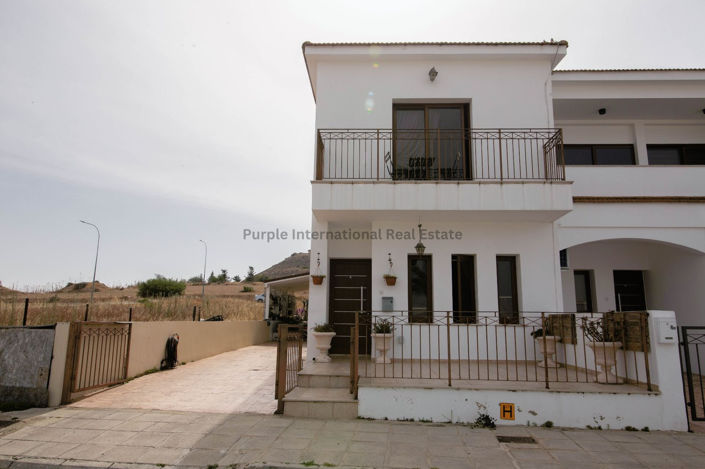 Image No.6-3 Bed Villa for sale