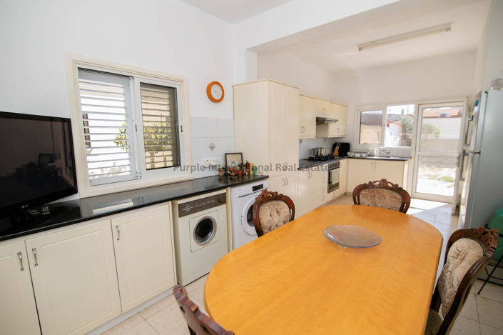 Image No.11-2 Bed Bungalow for sale