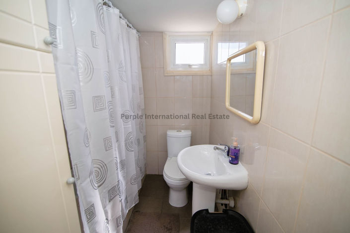 Image No.21-2 Bed Bungalow for sale