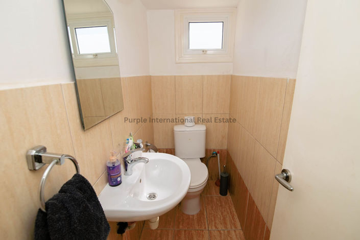 Image No.22-2 Bed Bungalow for sale