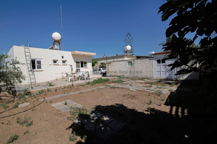 Image No.26-2 Bed Bungalow for sale