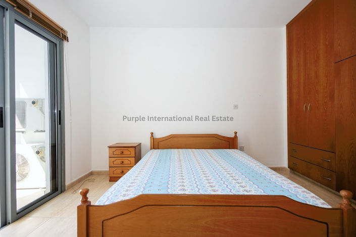 Image No.13-2 Bed House for sale