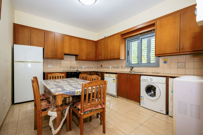 Image No.3-2 Bed House for sale