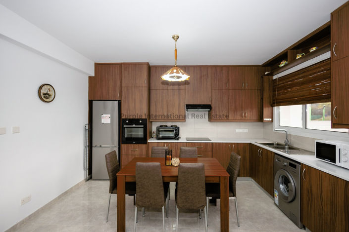 Image No.16-3 Bed House for sale