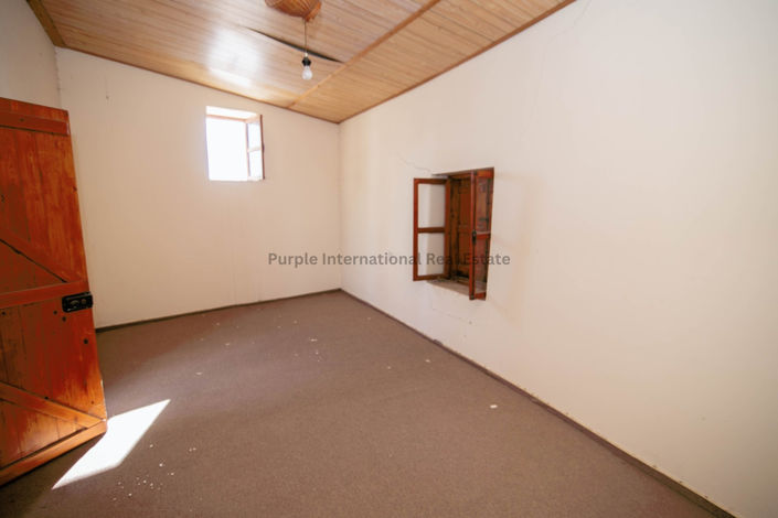 Image No.10-2 Bed House for sale