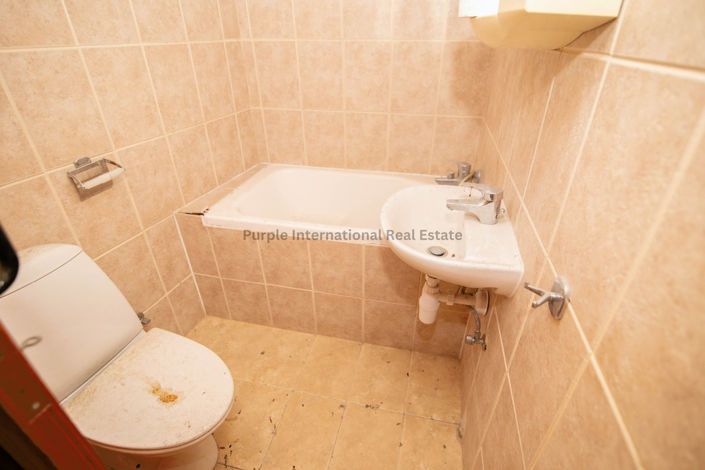 Image No.21-2 Bed House for sale