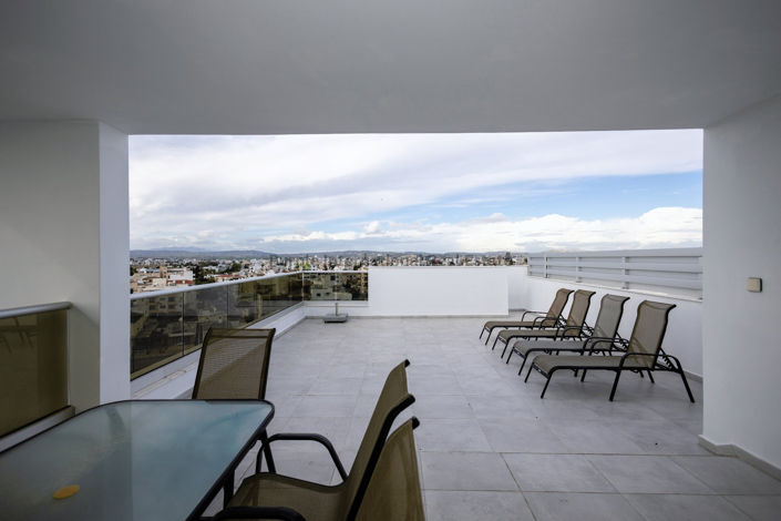 Image No.20-3 Bed Apartment for sale