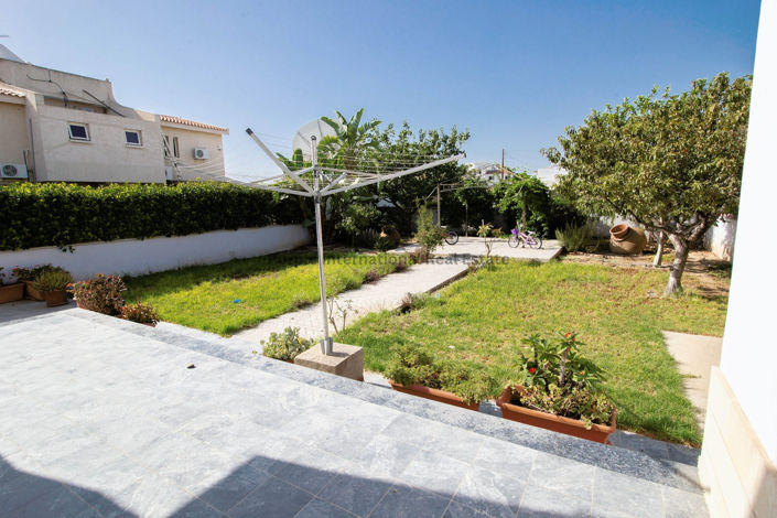 Image No.13-4 Bed Villa for sale