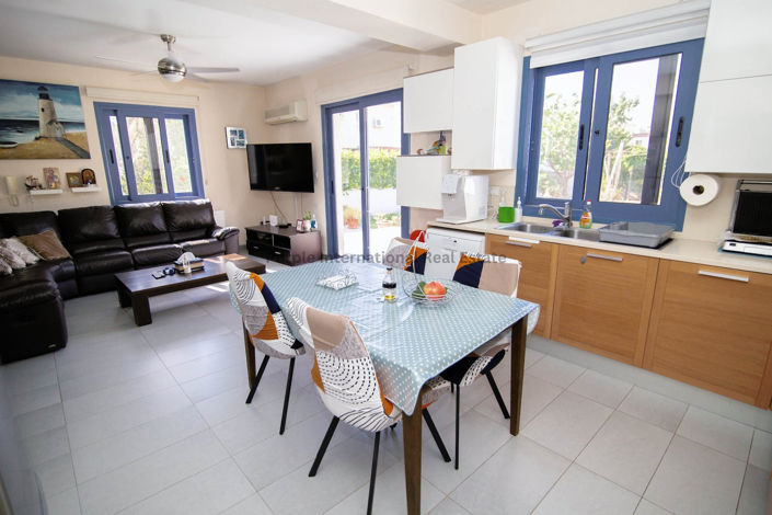 Image No.8-4 Bed Villa for sale