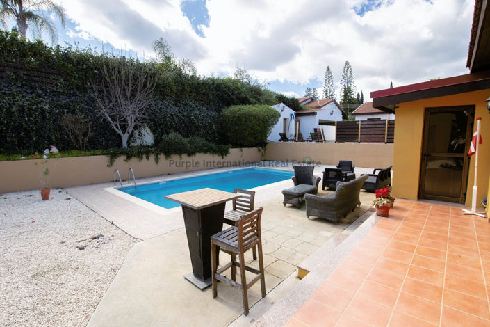 Image No.27-3 Bed Villa for sale