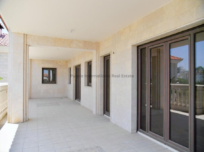 Image No.19-5 Bed Villa for sale