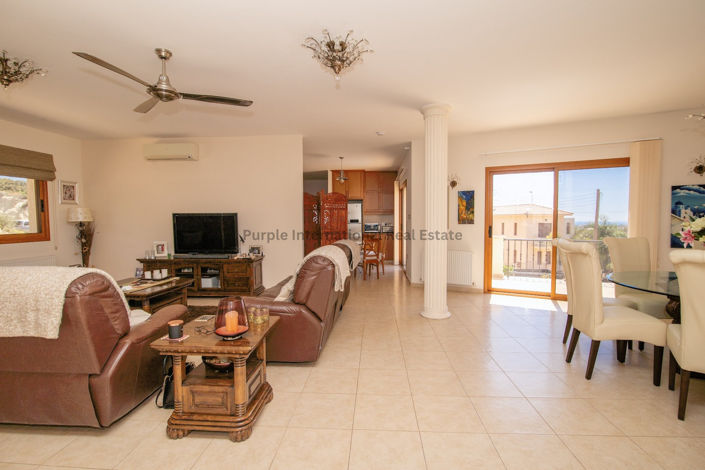 Image No.10-5 Bed Villa for sale