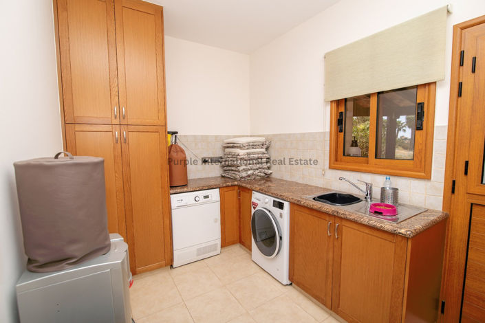 Image No.16-5 Bed Villa for sale