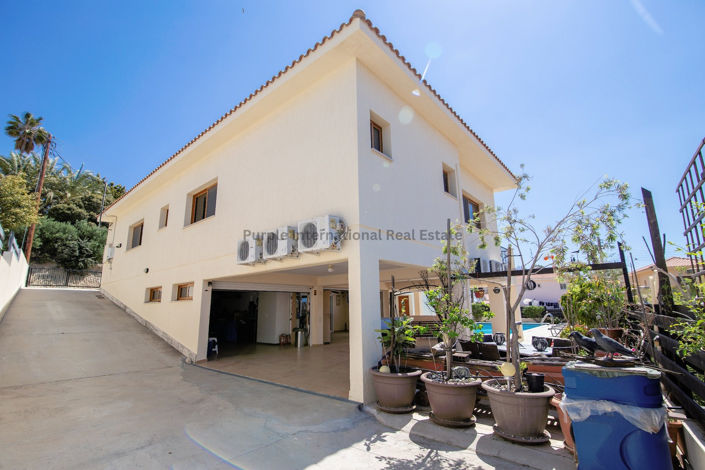 Image No.35-5 Bed Villa for sale