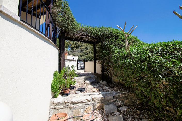 Image No.45-5 Bed Villa for sale