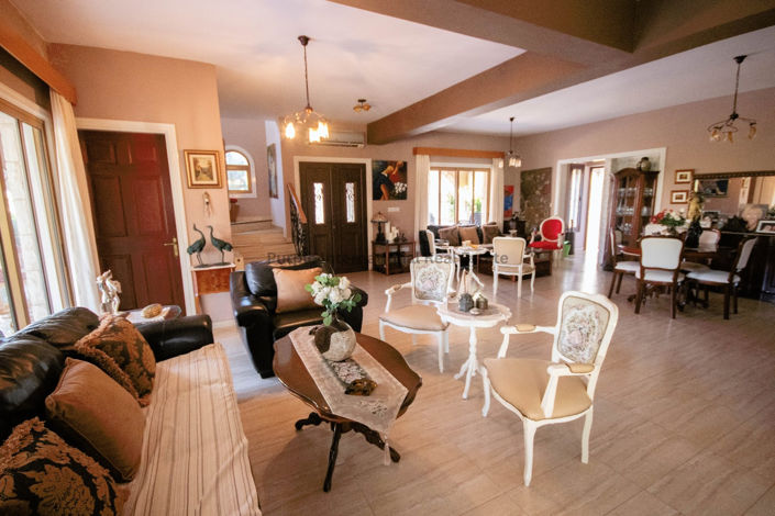 Image No.5-5 Bed Villa for sale