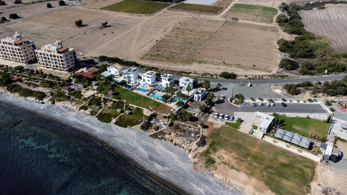 Image No.3-3 Bed Villa for sale