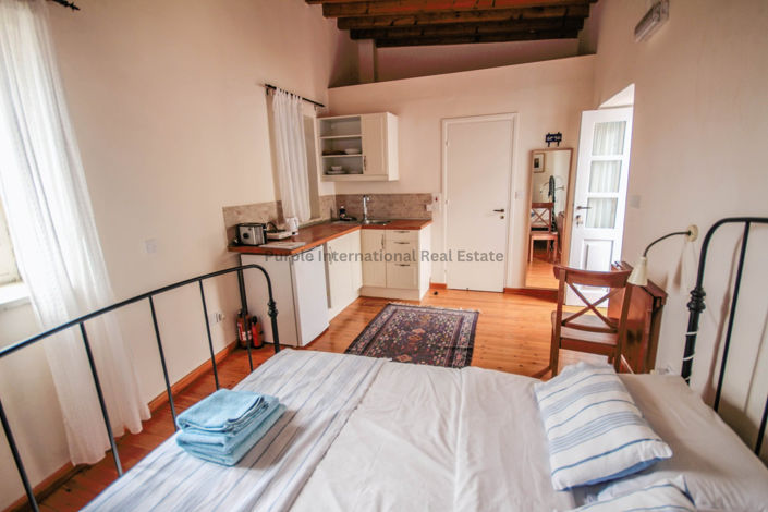 Image No.17-4 Bed House for sale