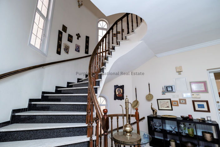 Image No.24-7 Bed Villa for sale