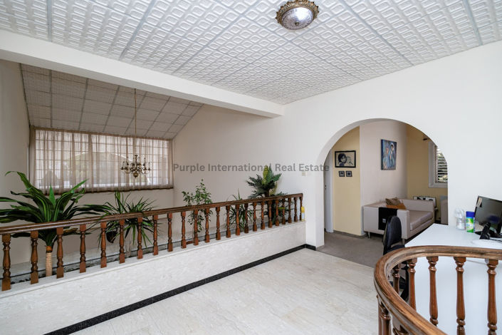 Image No.25-7 Bed Villa for sale